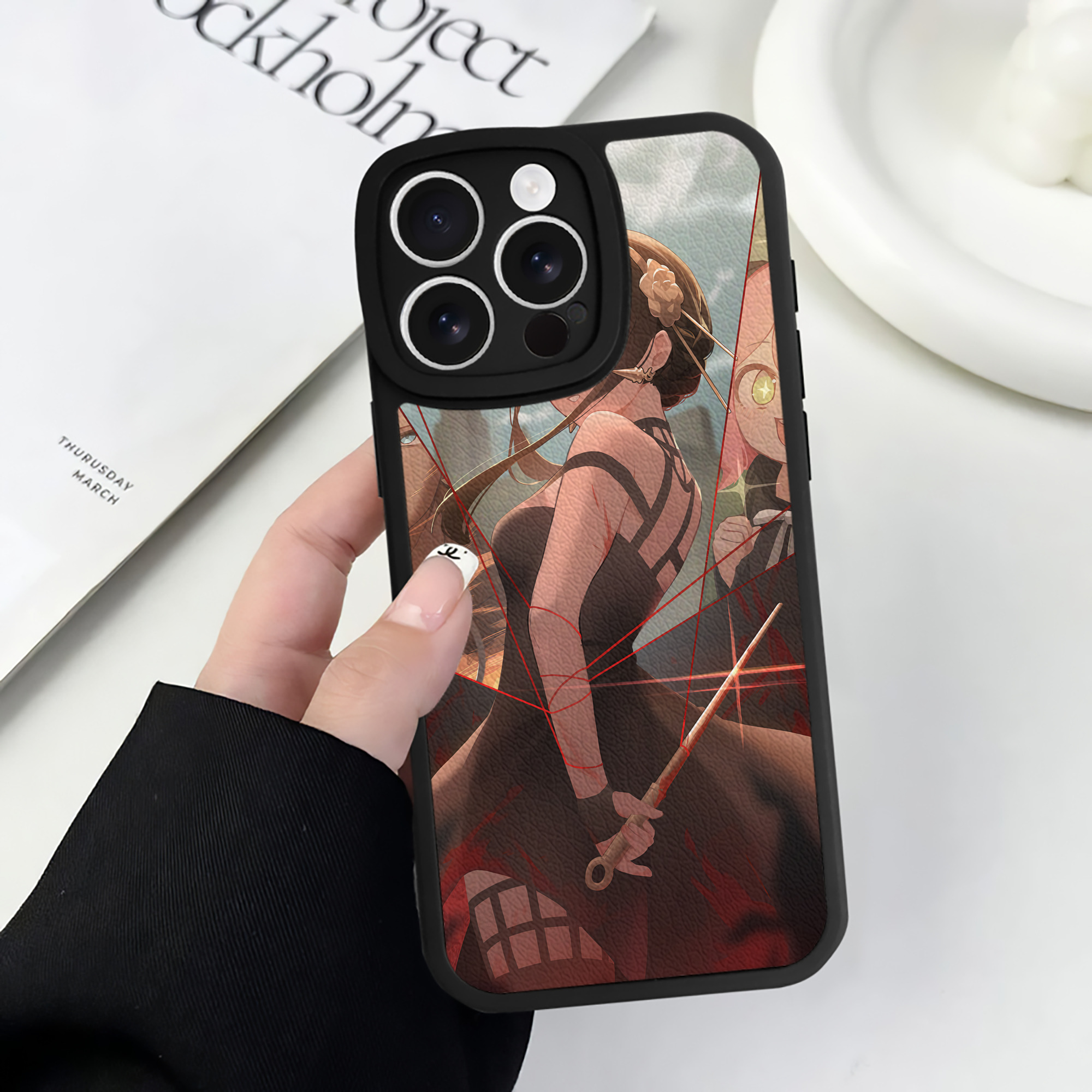 （画像用） SPY×FAMILY间谍家家酒 【iPhone 16シリーズ対応】シリコンスマホケース（レザー調） 材質：シリコン